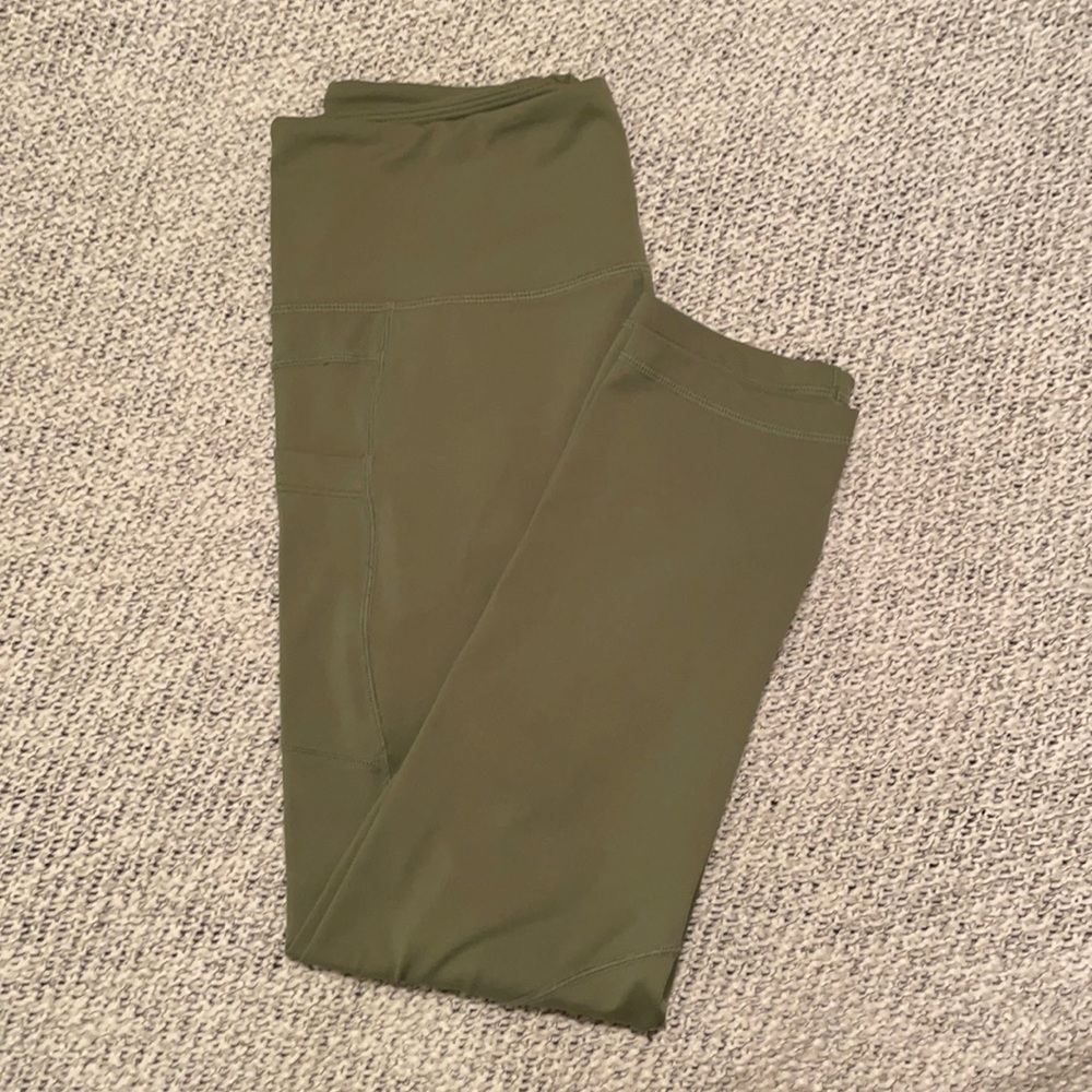Zyia light and tight